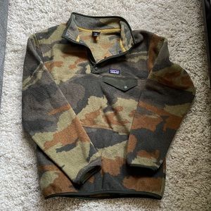 Camouflage patterned fleece Patagonia